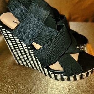 WEDGE HEELS